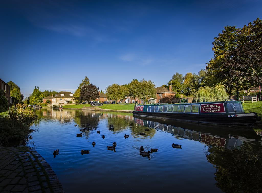The Three Swans Hotel, Hungerford, Berkshire Exterior foto
